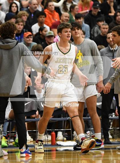 Thumbnail 1 in Sierra Canyon vs. Jesuit (Les Schwab Invitational) photogallery.
