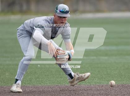 Thumbnail 3 in Apponequet Regional vs Oakmont Regional (MIAA Division 3 Semifinal) photogallery.