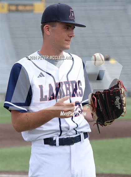 Thumbnail 2 in Apponequet Regional vs Oakmont Regional (MIAA Division 3 Semifinal) photogallery.