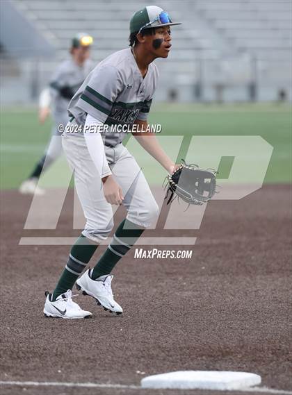 Thumbnail 1 in Apponequet Regional vs Oakmont Regional (MIAA Division 3 Semifinal) photogallery.