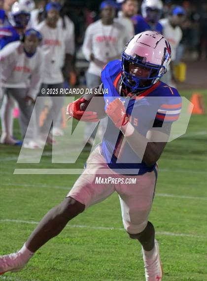 Thumbnail 1 in Columbia @ Royal photogallery.