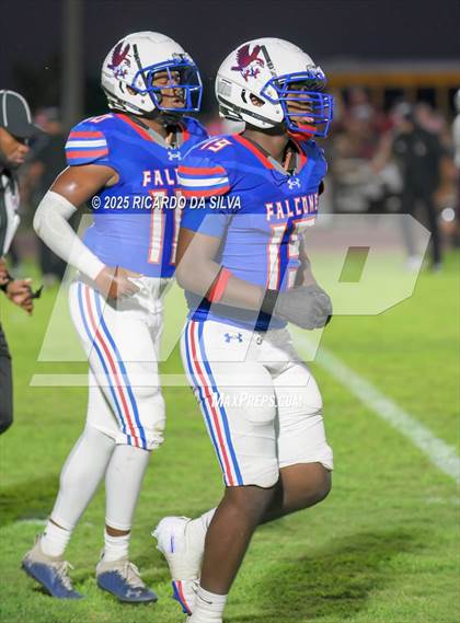 Thumbnail 1 in Columbia @ Royal photogallery.