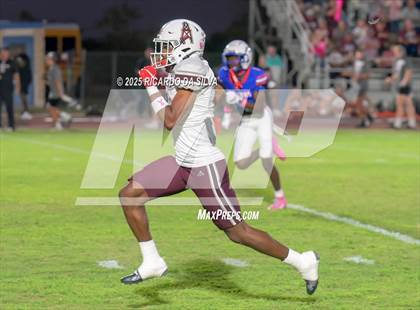 Thumbnail 1 in Columbia @ Royal photogallery.