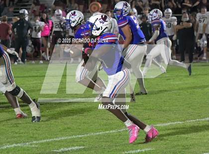 Thumbnail 3 in Columbia @ Royal photogallery.