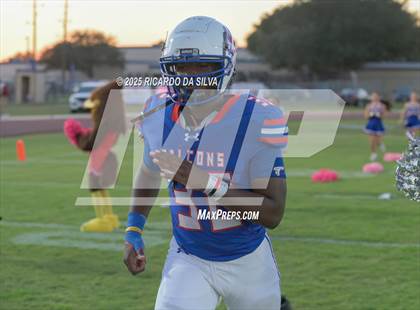 Thumbnail 3 in Columbia @ Royal photogallery.