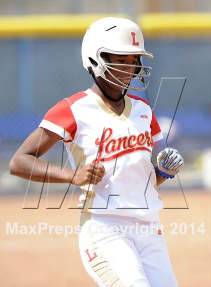 Thumbnail 3 in Orange Lutheran @ Fountain Valley (Game 2) photogallery.