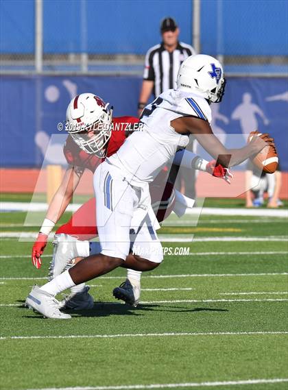 Thumbnail 2 in Grapevine Faith Christian vs. Trinity Christian (TAPPS Division 2 Semifinal) photogallery.