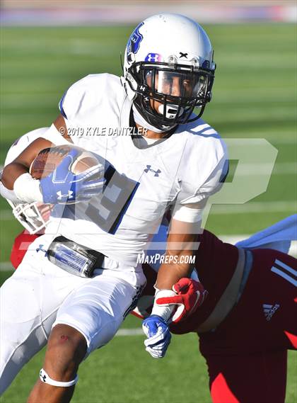 Thumbnail 2 in Grapevine Faith Christian vs. Trinity Christian (TAPPS Division 2 Semifinal) photogallery.
