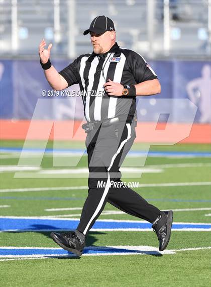 Thumbnail 1 in Grapevine Faith Christian vs. Trinity Christian (TAPPS Division 2 Semifinal) photogallery.