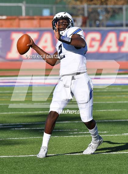 Thumbnail 3 in Grapevine Faith Christian vs. Trinity Christian (TAPPS Division 2 Semifinal) photogallery.