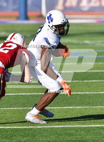 Thumbnail 2 in Grapevine Faith Christian vs. Trinity Christian (TAPPS Division 2 Semifinal) photogallery.