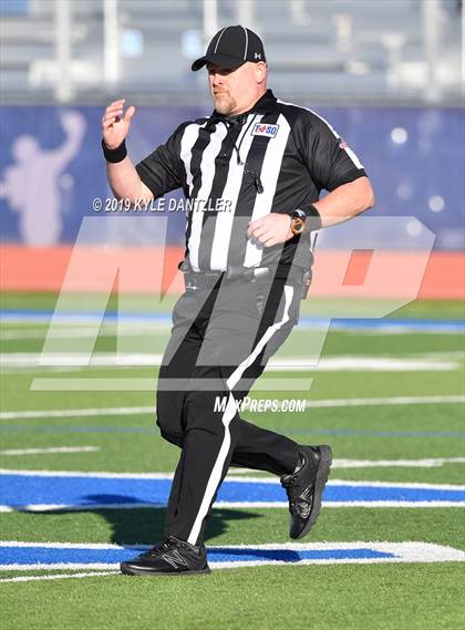 Thumbnail 2 in Grapevine Faith Christian vs. Trinity Christian (TAPPS Division 2 Semifinal) photogallery.