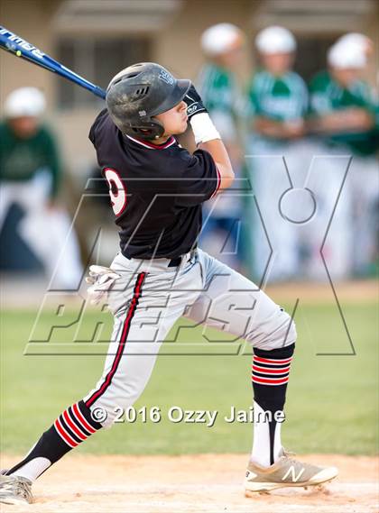 Thumbnail 1 in Reagan [Ronald] vs Churchill photogallery.