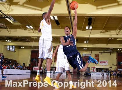 Thumbnail 3 in La Lumiere vs. Huntington St. Joseph Prep (Dick's Sporting Goods National Tournament) photogallery.