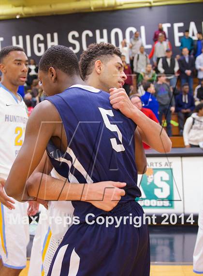 Thumbnail 1 in La Lumiere vs. Huntington St. Joseph Prep (Dick's Sporting Goods National Tournament) photogallery.