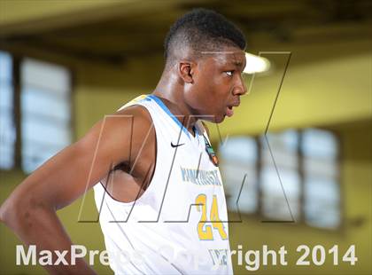 Thumbnail 1 in La Lumiere vs. Huntington St. Joseph Prep (Dick's Sporting Goods National Tournament) photogallery.