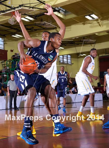 Thumbnail 1 in La Lumiere vs. Huntington St. Joseph Prep (Dick's Sporting Goods National Tournament) photogallery.