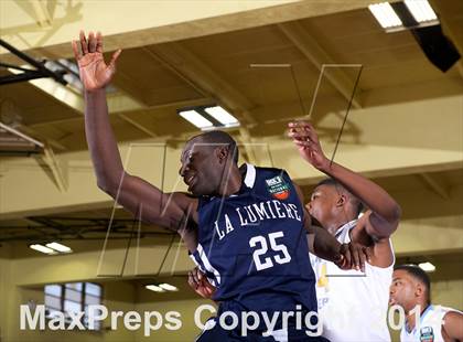 Thumbnail 2 in La Lumiere vs. Huntington St. Joseph Prep (Dick's Sporting Goods National Tournament) photogallery.