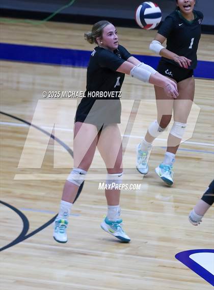 Thumbnail 1 in Plano West vs. Arlington (UIL 6A D2 Area Playoff) photogallery.