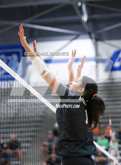 Thumbnail 1 in Plano West vs. Arlington (UIL 6A D2 Area Playoff) photogallery.