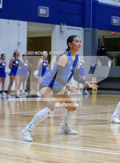 Thumbnail 1 in Plano West vs. Arlington (UIL 6A D2 Area Playoff) photogallery.