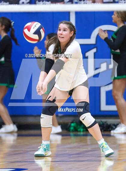 Thumbnail 2 in Plano West vs. Arlington (UIL 6A D2 Area Playoff) photogallery.