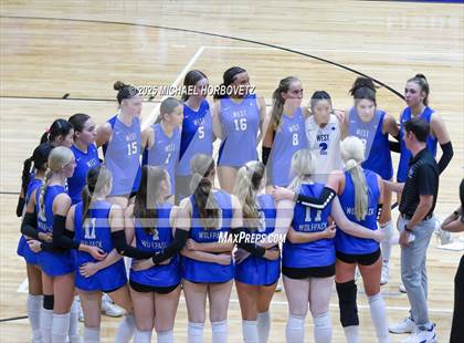 Thumbnail 1 in Plano West vs. Arlington (UIL 6A D2 Area Playoff) photogallery.