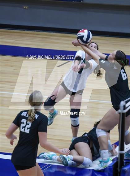 Thumbnail 1 in Plano West vs. Arlington (UIL 6A D2 Area Playoff) photogallery.