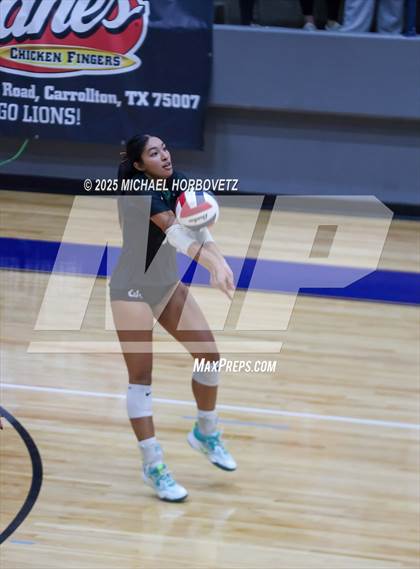 Thumbnail 1 in Plano West vs. Arlington (UIL 6A D2 Area Playoff) photogallery.