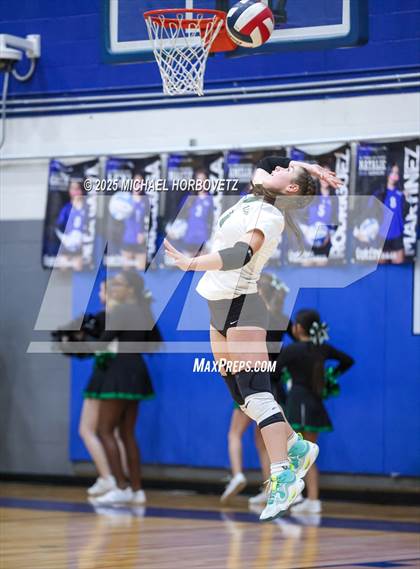 Thumbnail 2 in Plano West vs. Arlington (UIL 6A D2 Area Playoff) photogallery.