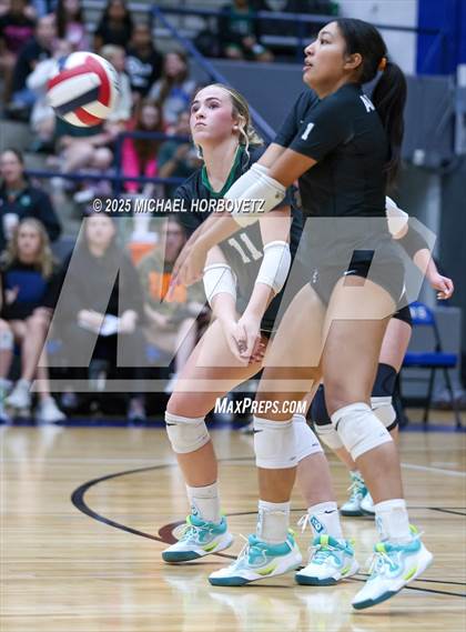 Thumbnail 3 in Plano West vs. Arlington (UIL 6A D2 Area Playoff) photogallery.