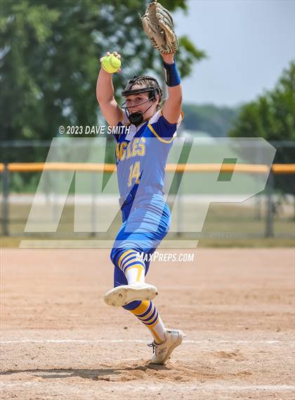 Thumbnail 2 in Wahlert vs Monticello (West Delaware Invitational) photogallery.