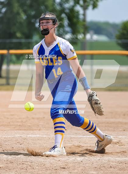 Thumbnail 1 in Wahlert vs Monticello (West Delaware Invitational) photogallery.