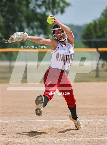 Thumbnail 1 in Wahlert vs Monticello (West Delaware Invitational) photogallery.