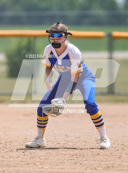 Thumbnail 3 in Wahlert vs Monticello (West Delaware Invitational) photogallery.