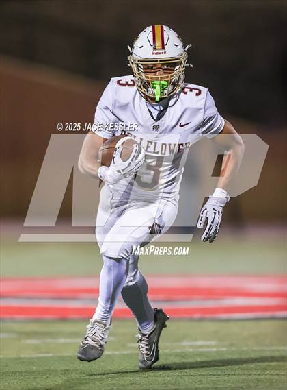 Thumbnail 3 in Bellflower @ Santa Paula (CIF-SS Div.12 Semi Final) photogallery.