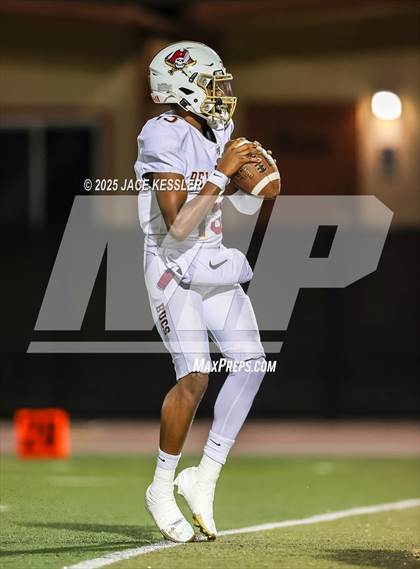 Thumbnail 1 in Bellflower @ Santa Paula (CIF-SS Div.12 Semi Final) photogallery.