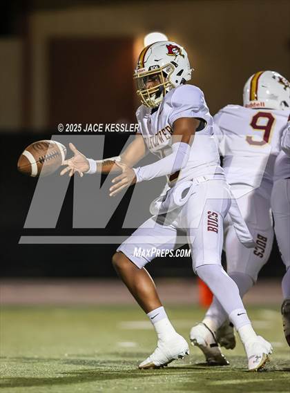 Thumbnail 2 in Bellflower @ Santa Paula (CIF-SS Div.12 Semi Final) photogallery.