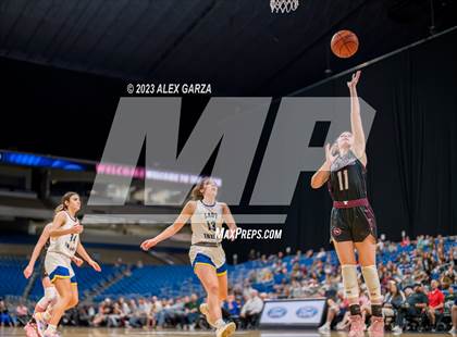 Thumbnail 3 in Lipan vs Martins Mill (UIL 2A Basketball State Semifinal) photogallery.