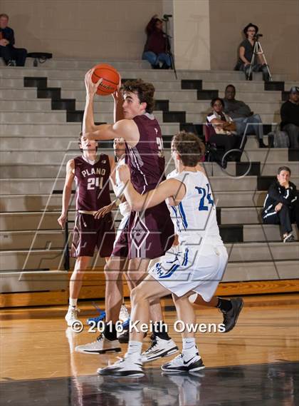 Thumbnail 3 in Plano @ Hebron photogallery.