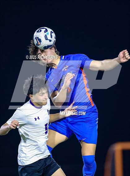 Thumbnail 2 in Grand Oaks vs Willis photogallery.