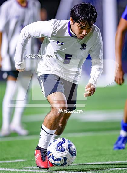 Thumbnail 1 in Grand Oaks vs Willis photogallery.