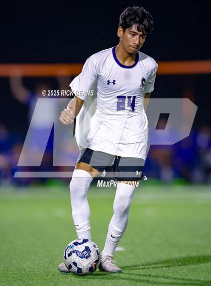 Thumbnail 2 in Grand Oaks vs Willis photogallery.