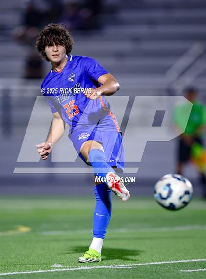 Thumbnail 2 in Grand Oaks vs Willis photogallery.