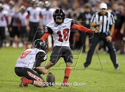 Thumbnail 1 in St. John Bosco vs. Centennial (CIF-SS PAC 5 Final) photogallery.