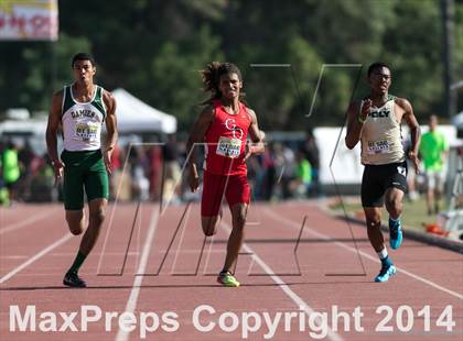 Thumbnail 2 in Mt. Sac Invitational photogallery.