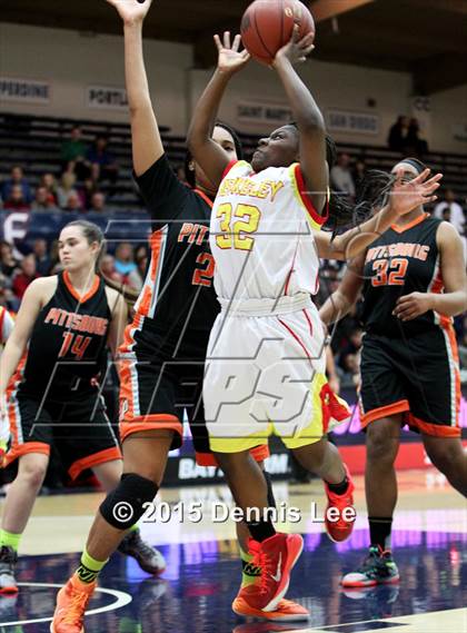 Thumbnail 3 in Berkeley vs Pittsburg (CIF NCS D1 Final) photogallery.