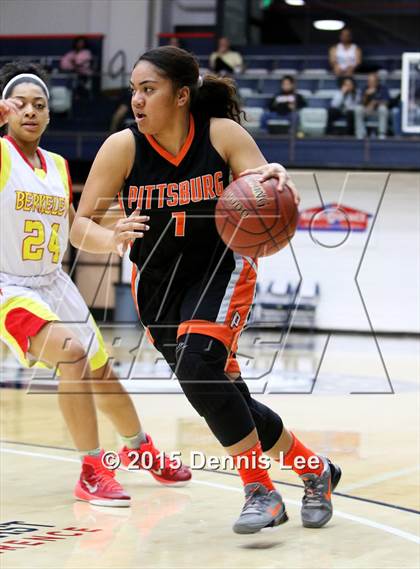Thumbnail 3 in Berkeley vs Pittsburg (CIF NCS D1 Final) photogallery.