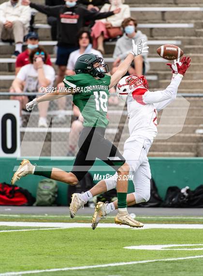 Thumbnail 3 in Narragansett vs Ponaganset (RIIL Division IV Final) photogallery.