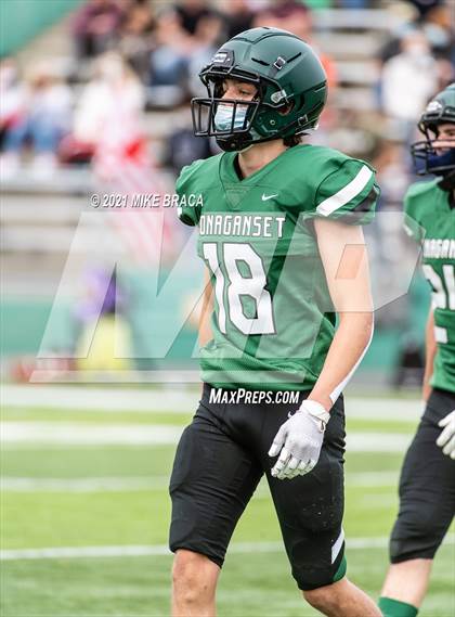 Thumbnail 2 in Narragansett vs Ponaganset (RIIL Division IV Final) photogallery.